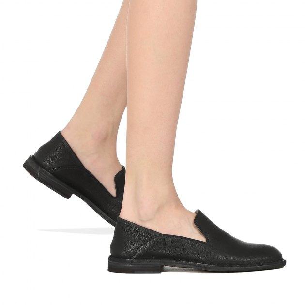 OFFICINE CREATIVE Slippers (upper and sole made of genuine leather)