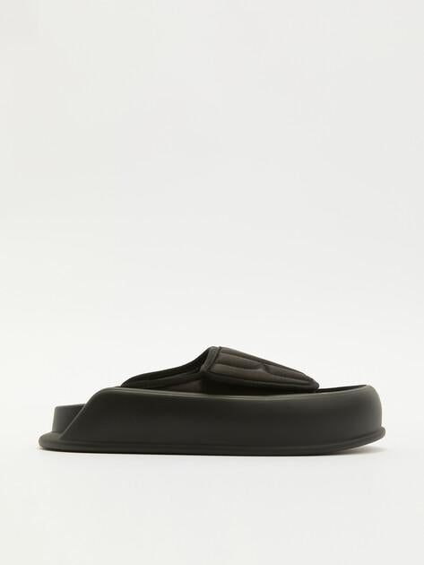 TENDANCE Flip-flops (textile with leather lining)