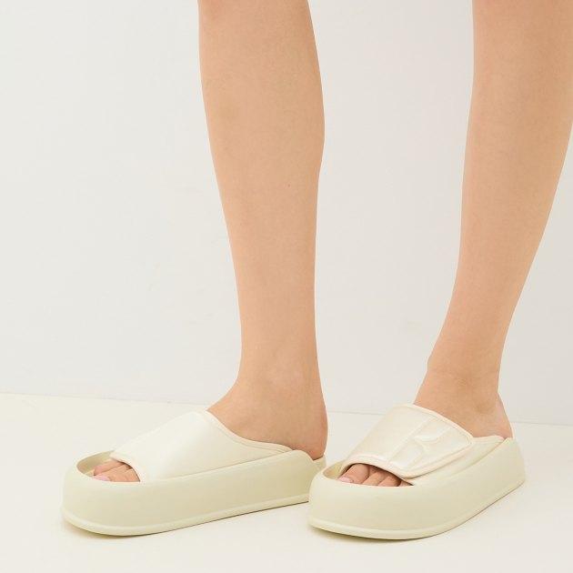 TENDANCE Flip-flops (textile with leather lining)