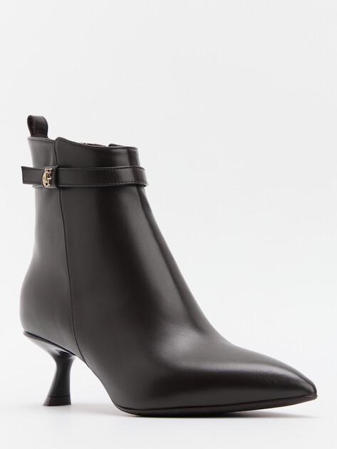 GIOVANNI FABIANI Ankle boots (upper and sole made of genuine leather)