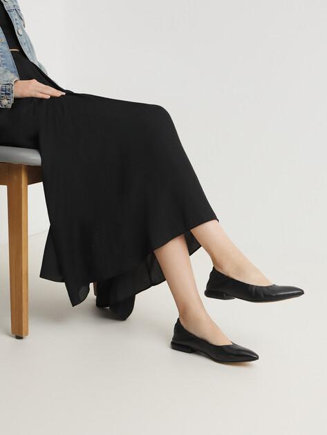 OFFICINE CREATIVE Ballet flats (upper and sole made of genuine leather)