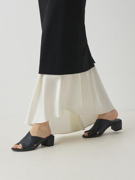 OFFICINE CREATIVE Mules (upper and sole made of genuine leather)