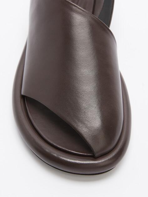 OFFICINE CREATIVE Sandals (upper and sole made of genuine leather)