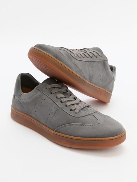 MAISON DAVID Sneakers (natural suede/natural rubber sole)
