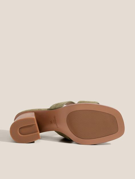 TENDANCE Mules (natural suede)