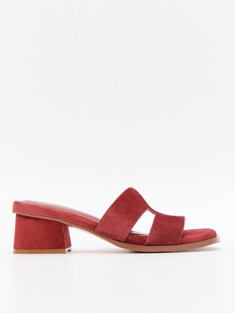TENDANCE Mules (natural suede)