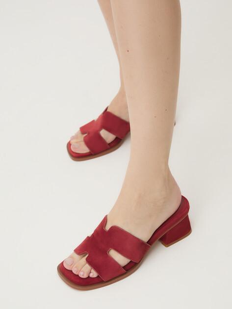 TENDANCE Mules (natural suede)