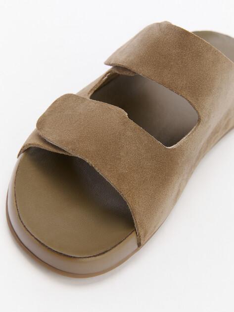 TENDANCE Slippers (natural suede)