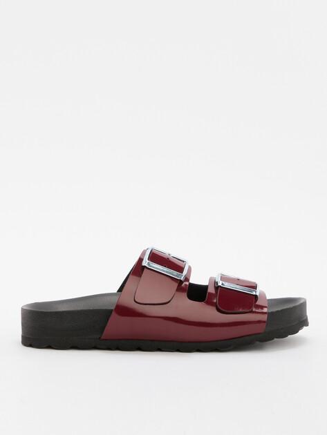 BIO GREEN Flip-flops (faux leather)