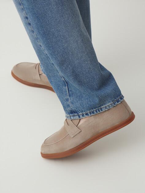 MAISON DAVID Loafers (natural suede/natural rubber sole)