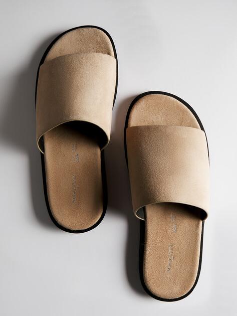 MAISON DAVID Slippers (natural suede)
