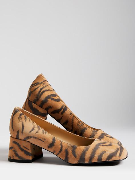 TENDANCE Shoes (natural suede)