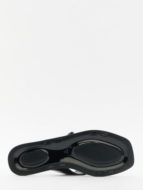 Karl Lagerfeld Jelly III Sparkle NFT Crossstrap Slides (Rubber)