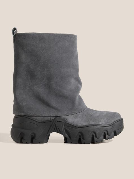 TENDANCE Boots (natural suede)
