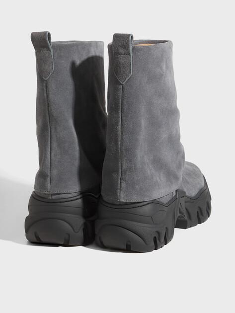 TENDANCE Boots (natural suede)