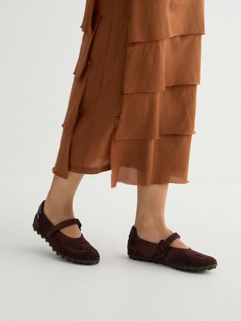 BRONX Mary Jane Gravit-yy Ballet Flats (Satin/Natural Suede)