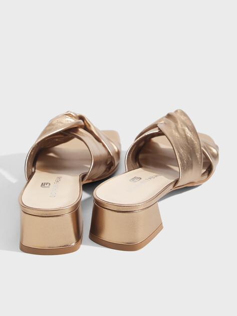 GIOVANNI FABIANI Mules (upper and sole made of genuine leather)