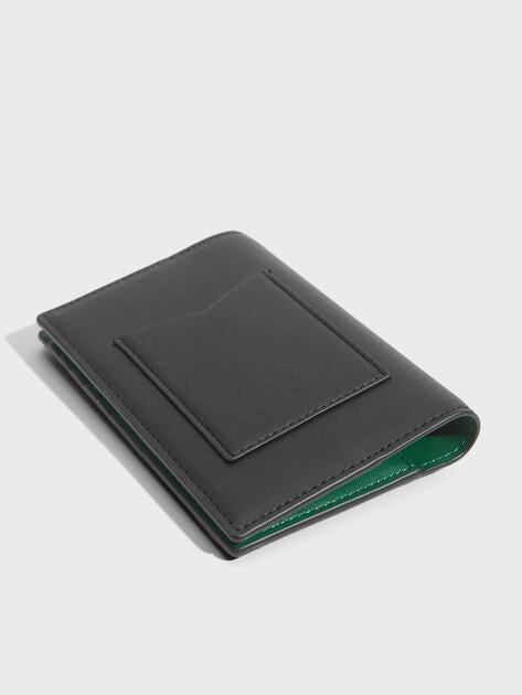 Karl Lagerfeld ikon Smooth Passport Case (polyester/faux leather)