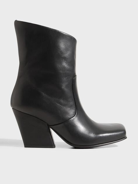 ERNESTO DOLANI MAYA Cossacks (upper and sole made of genuine leather)
