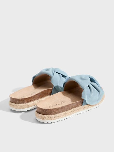 CREATIVO SPAIN Flip-flops (natural suede)