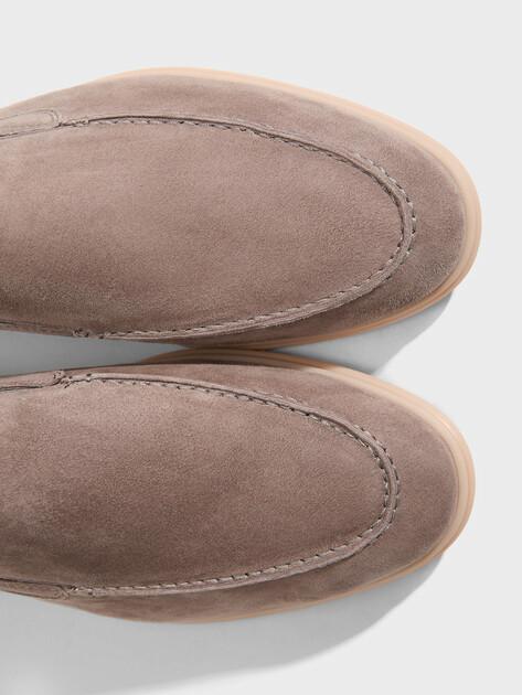 MAISON DAVID Loafers (natural suede)