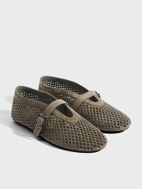 TENDANCE Mary Jane ballet flats (natural suede)