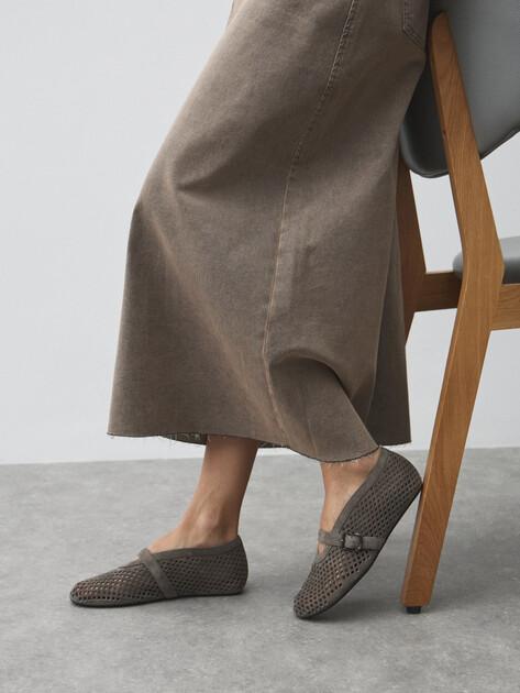 TENDANCE Mary Jane ballet flats (natural suede)