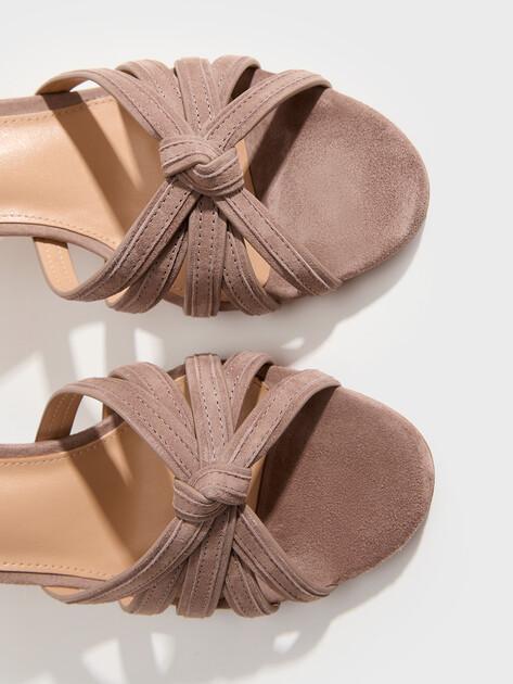 TENDANCE Sandals (natural suede)