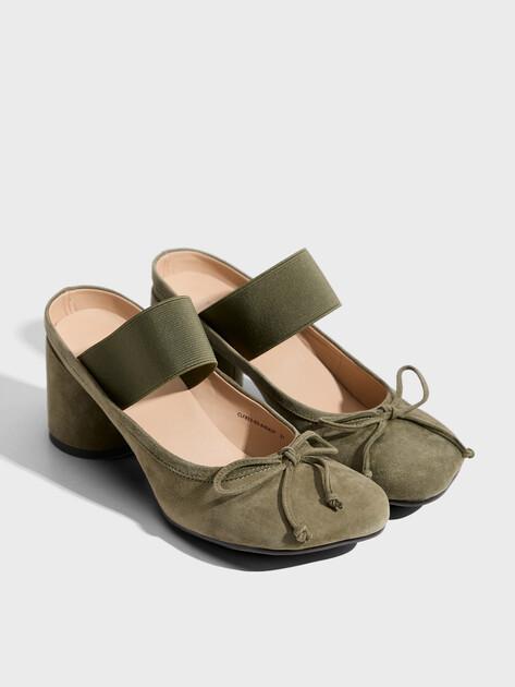 TENDANCE Mules (natural suede)