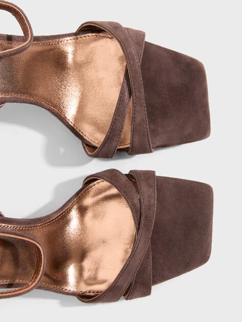 TENDANCE Sandals (natural suede)