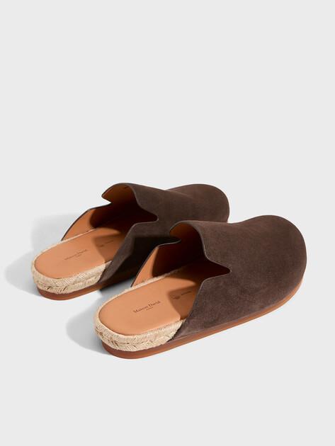 MAISON DAVID Flip-flops (natural suede/natural rubber sole)
