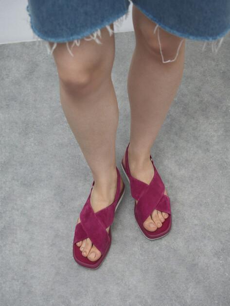 TENDANCE Sandals (natural suede)