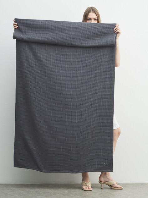 MAISON DAVID Waffle Bath Towel 100x180