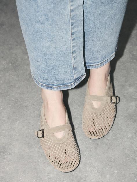 TENDANCE Mary Jane ballet flats (natural suede)