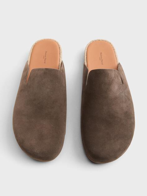 MAISON DAVID Flip-flops (natural suede/natural rubber sole)