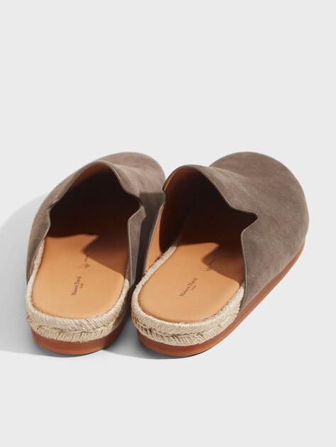 MAISON DAVID Flip-flops (natural suede/natural rubber sole)