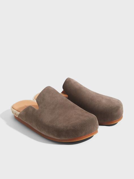 MAISON DAVID Flip-flops (natural suede/natural rubber sole)