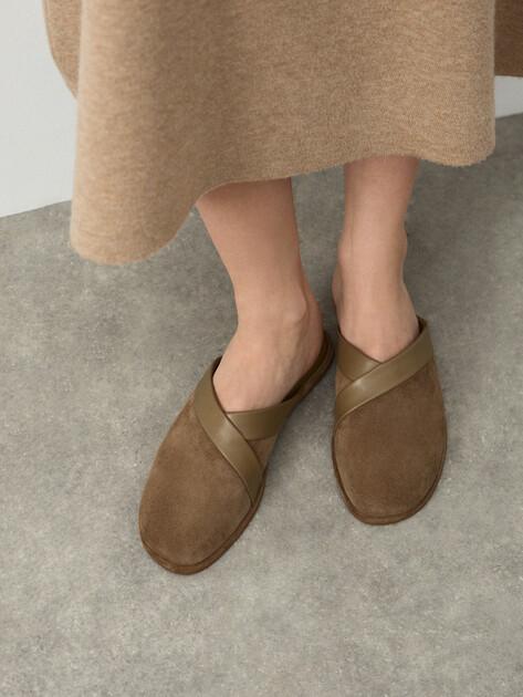 TENDANCE Flip-flops (natural suede/natural rubber sole)