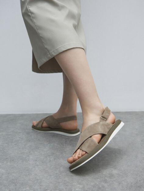 TENDANCE Sandals (natural suede)