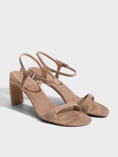 TENDANCE Sandals (natural suede)